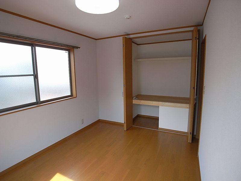 Receipt. Storage space