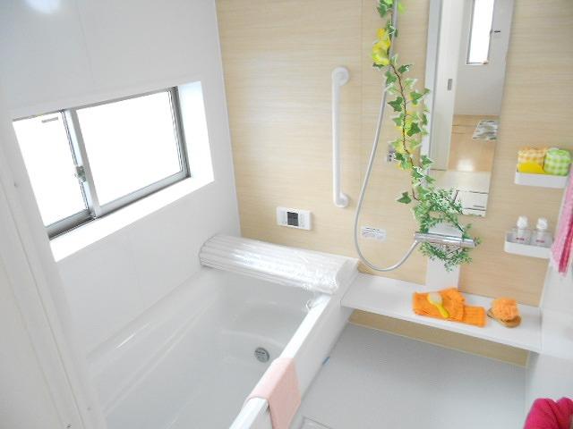 Same specifications photo (bathroom). The company specification example