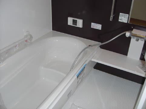 Same specifications photo (bathroom). Example of construction