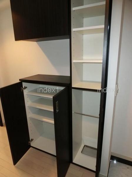 Receipt. Shoes with storage to dispose of is around the entrance!