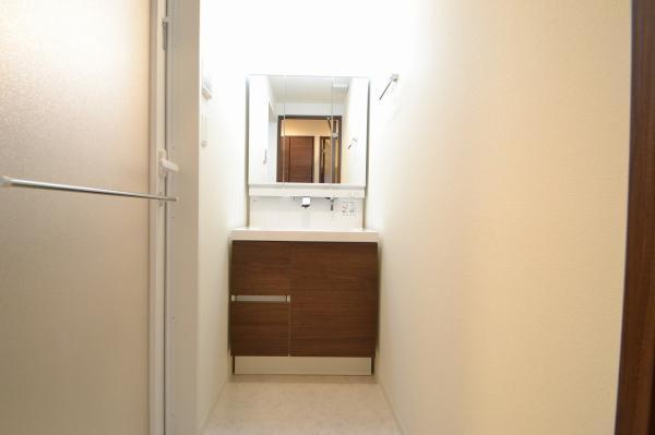 Edogawa-ku, Tokyo Nishikasai 6