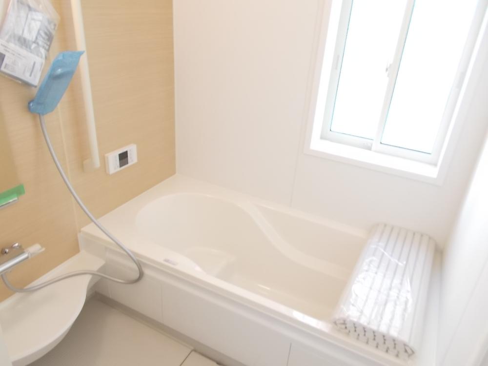 Bathroom. Overjoyed can also Papa and bath play bathroom child of loose 1 pyeong type