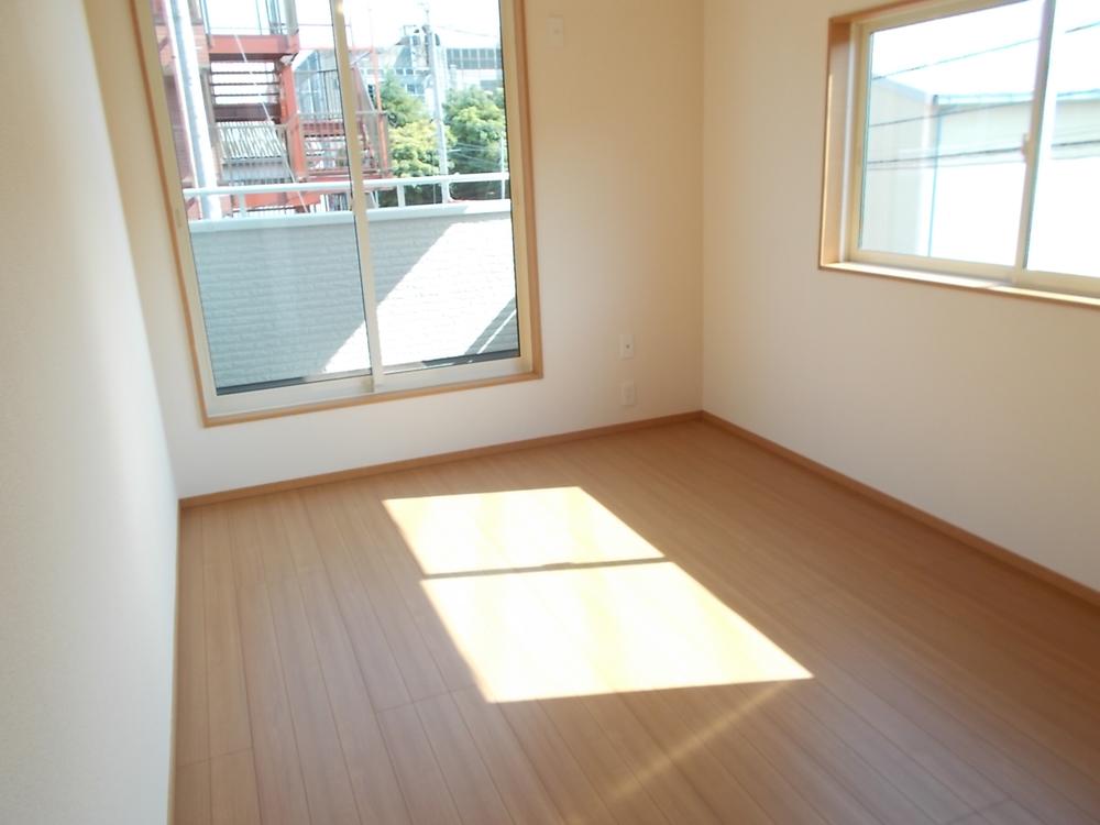 Other introspection. Open rooms of Ohi customers Shanshan dihedral daylighting