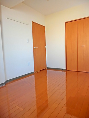 Other room space. 6.2 Pledge of Western-style