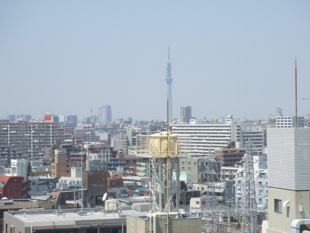 View. View from the west side of the window ☆ Sky tree looks ☆