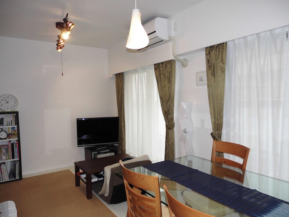 Living. Indoor (11 May 2013) Shooting