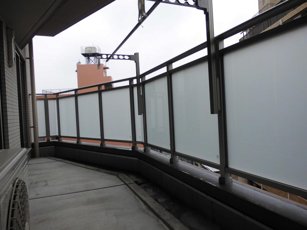 Balcony. Local (11 May 2013) Shooting