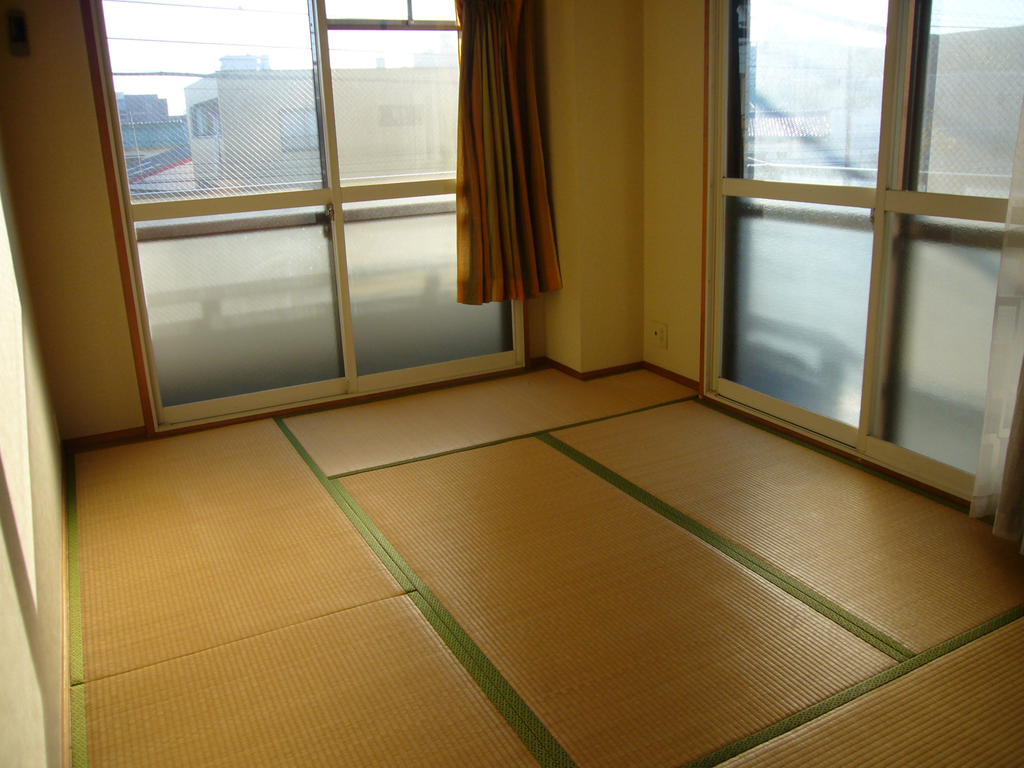 Other room space. Japanese style room