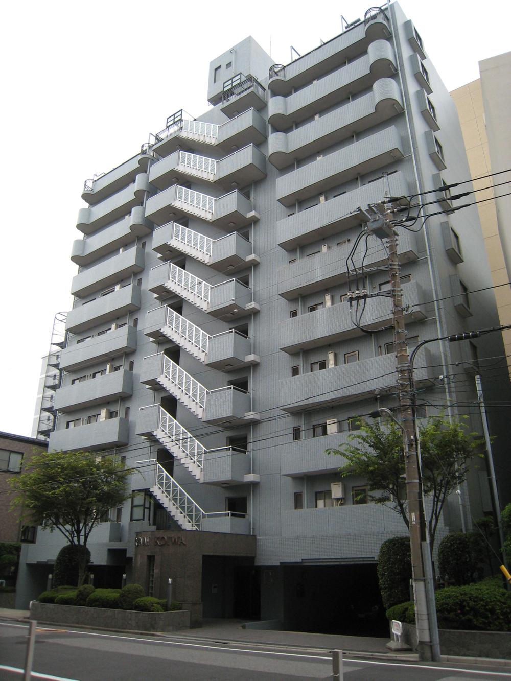 Local appearance photo