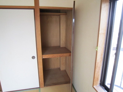 Receipt. Closet balcony side Japanese-style