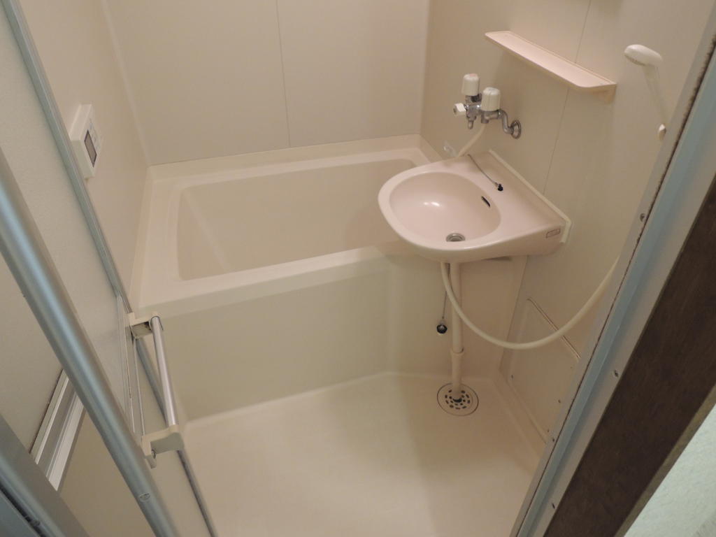 Bath. The same type reference photograph