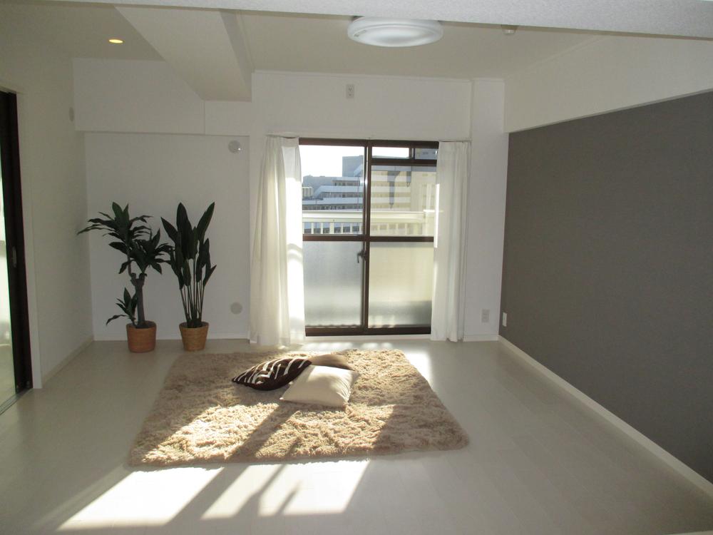 Living. Local (12 May 2013) Shooting