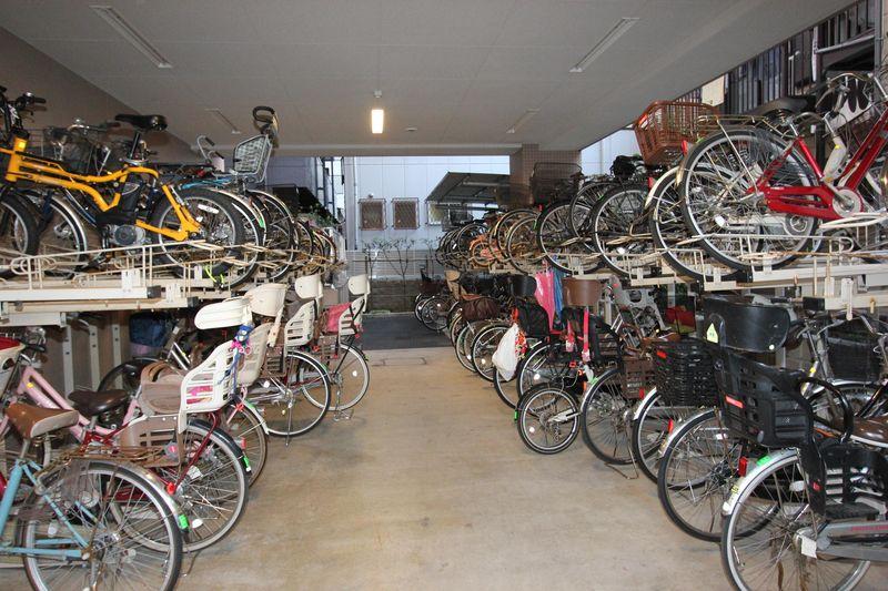 Other local. Bicycle-parking space