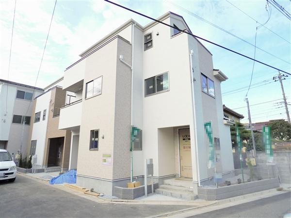 Local appearance photo. Local appearance 2013 / 12 shooting