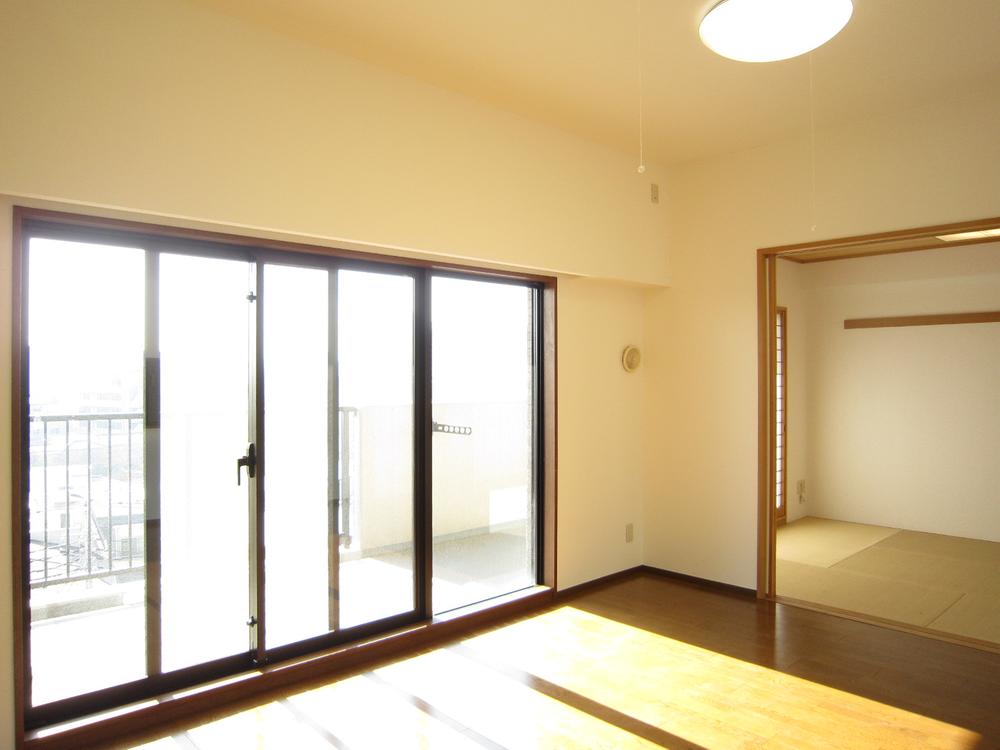 Living. Indoor (12 May 2013) Shooting