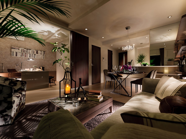 Living.  [LIVING DINING]  ※ Indoor Listings ・ Balcony photo is all taking a model room (B1-1 type) (July 2013)