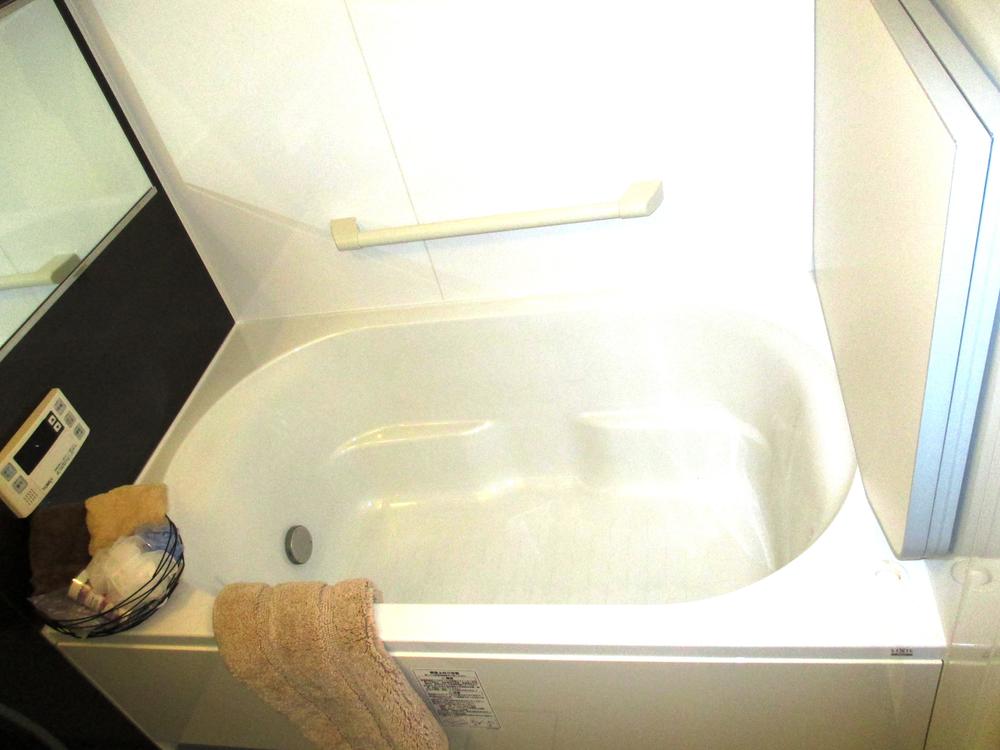 Bathroom. Indoor (September 2013) Shooting