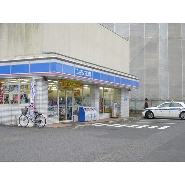 Convenience store. Seven-Eleven Edogawa 5-chome, Chuo up (convenience store) 378m