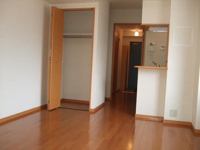 Other room space. Western-style 2