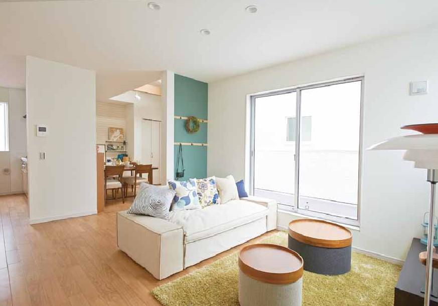 Living. Room (August 2013) Shooting