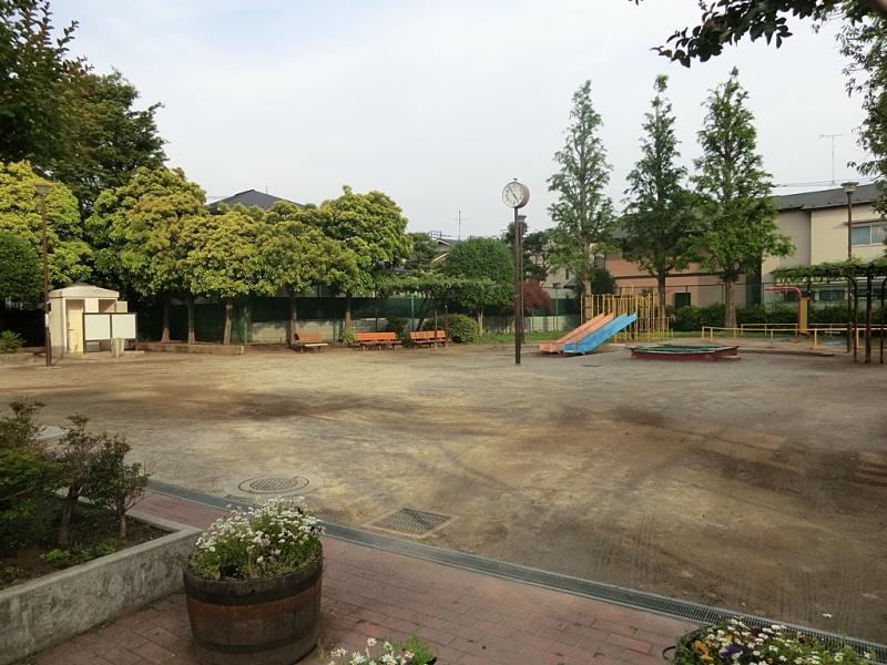 park. 311m until the child children amusement of Higashikoiwa too