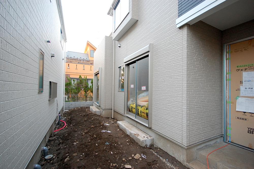 Local appearance photo. Local shooting