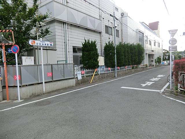 Convenience store. Three F Higashifuchu until Station shop 337m