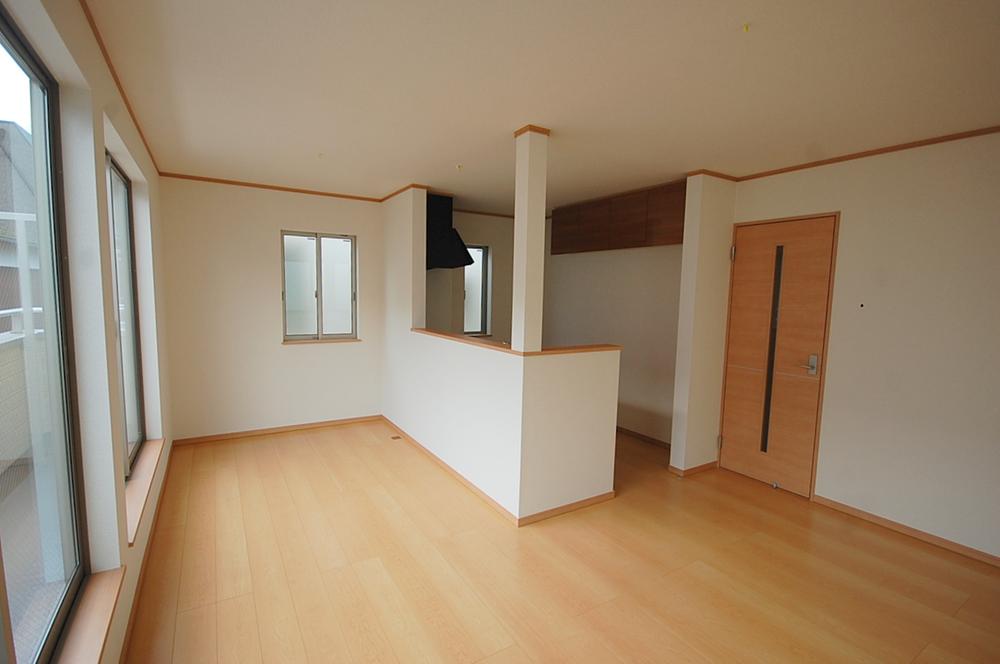 Living. Indoor (September 2013) Shooting