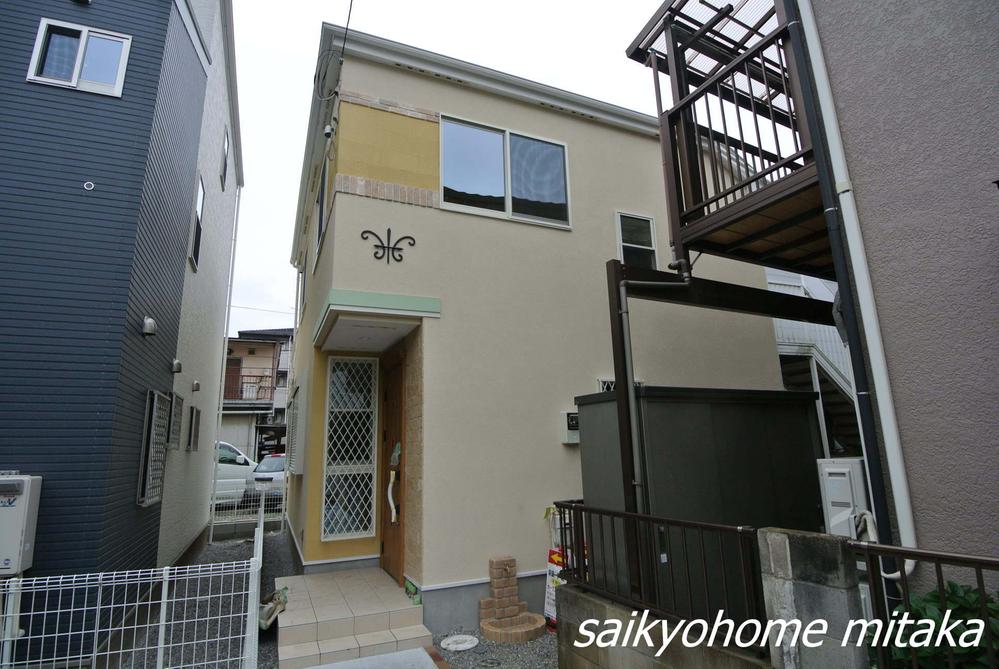 Local appearance photo. local