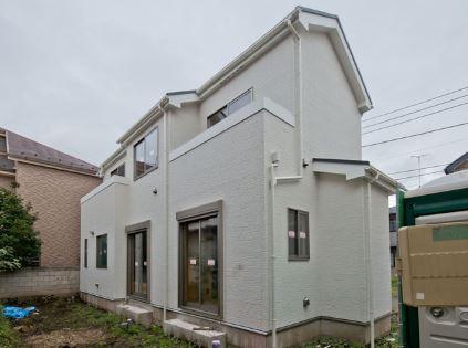 Local appearance photo. Local (10 May 2013) Shooting