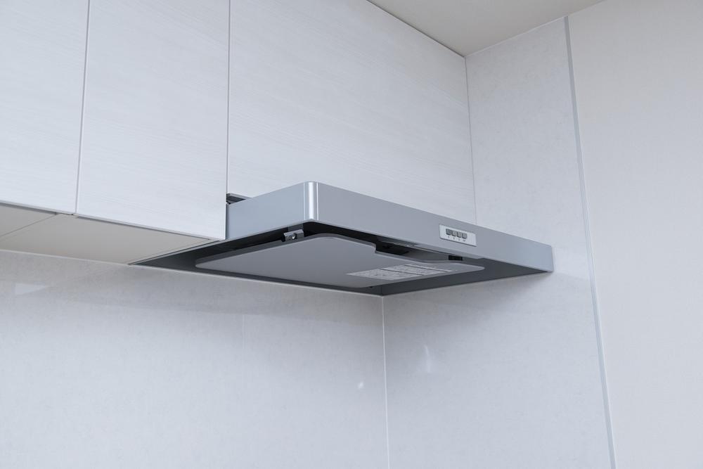 Other Equipment. We established the large range hood with lighting at the top of the gas range. It is with lighting to finish the degree of cooking can be seen well.