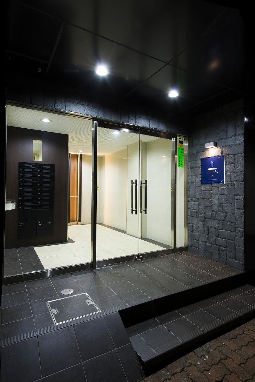 Local appearance photo. Entrance (07 May 2013) Shooting