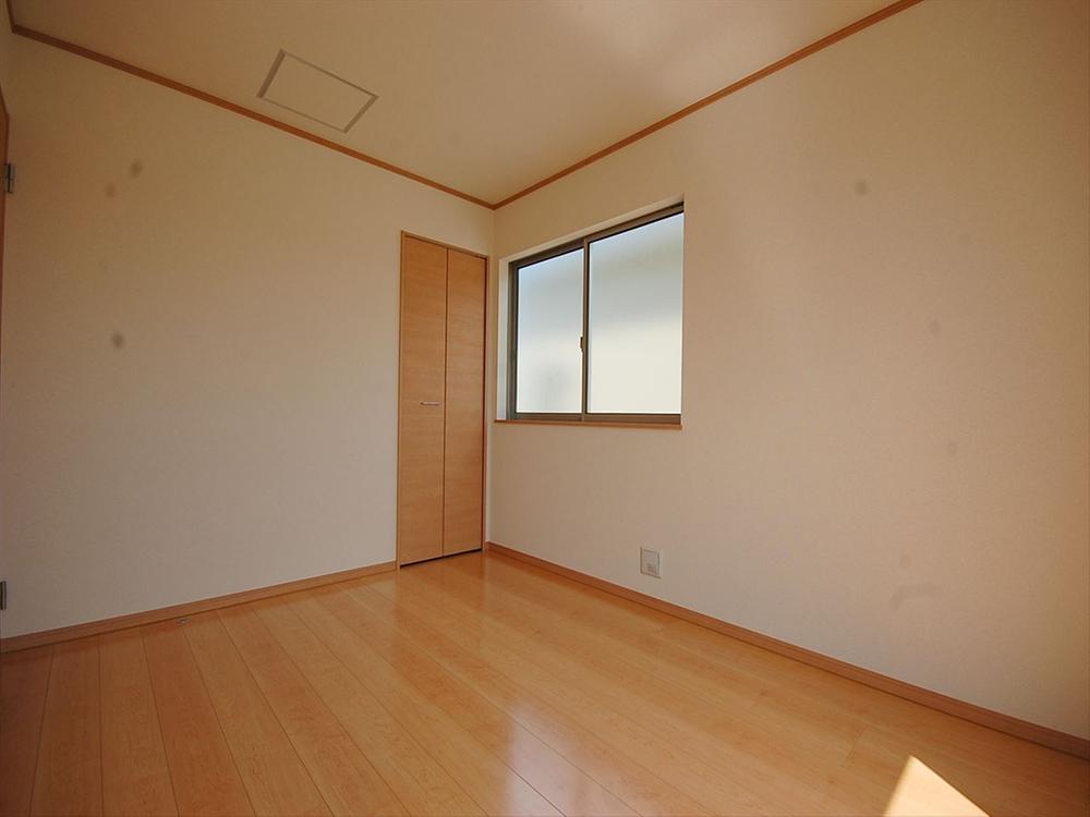 Same specifications photos (Other introspection). Example of construction Western style room