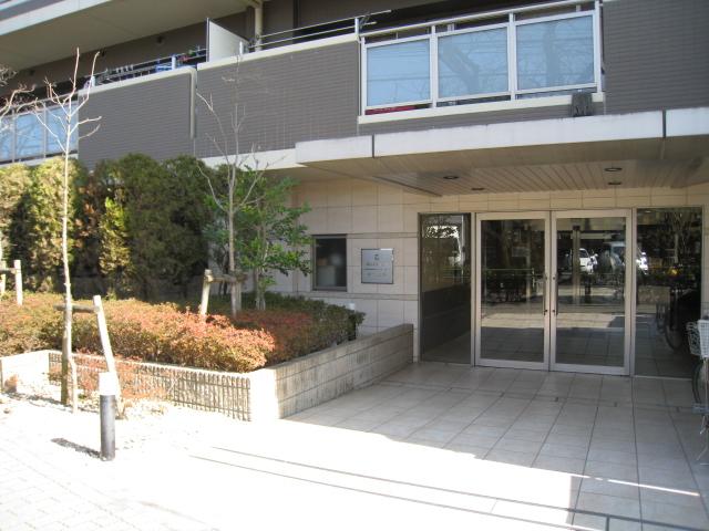 Entrance. Common areas (February 2013) Shooting