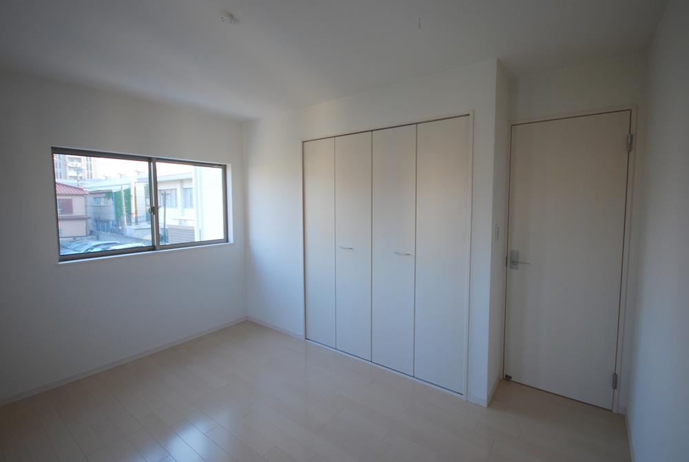 Same specifications photos (Other introspection). Example of construction