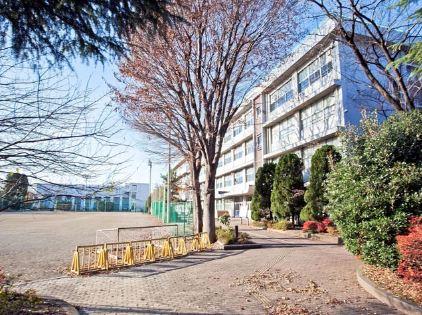 Junior high school. 430m to Fuchu Municipal Fuchu second junior high school