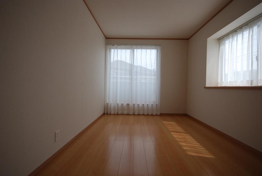 Same specifications photos (Other introspection). Seller construction cases