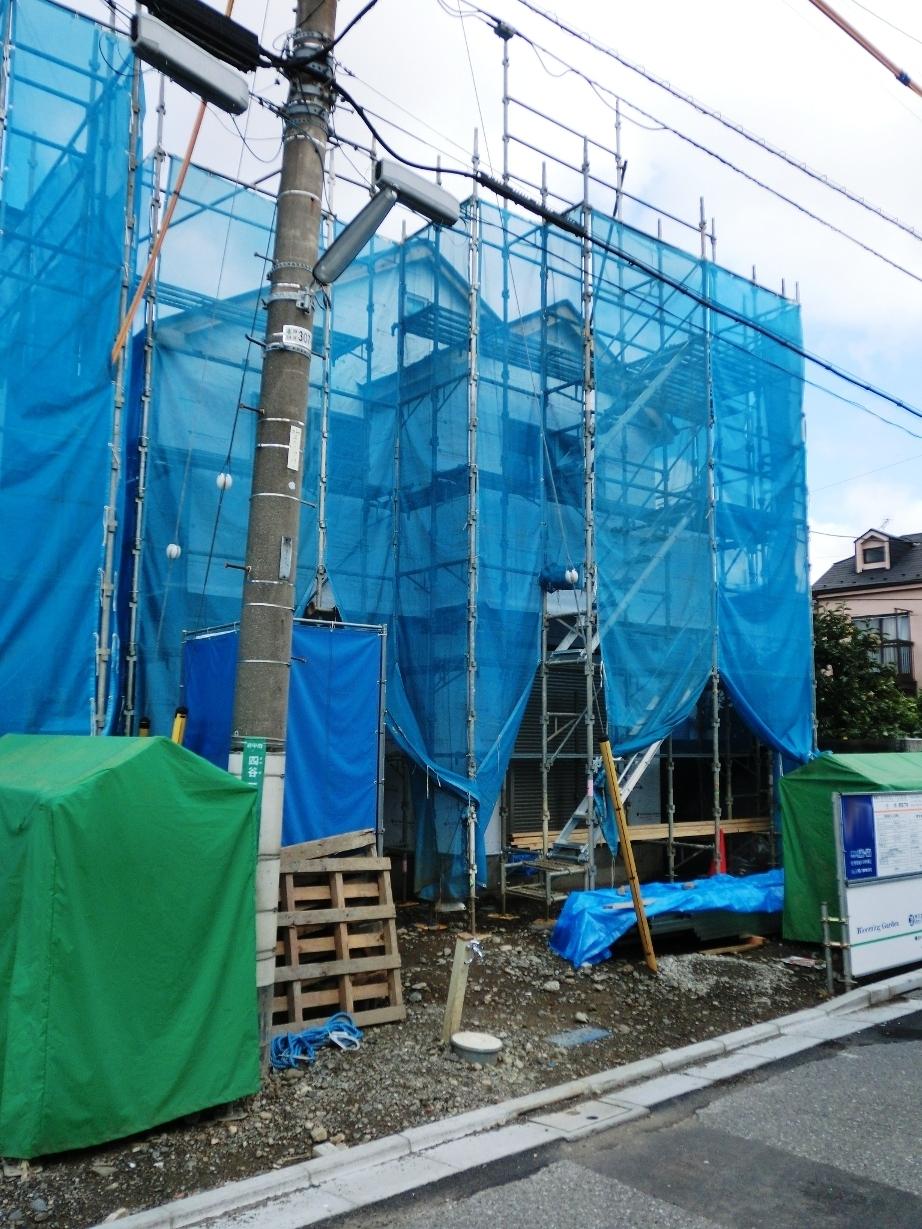 Local appearance photo. Local (10 May 2013) Shooting