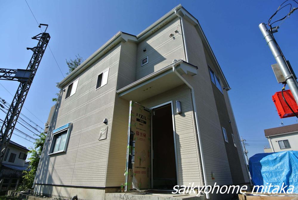 Local appearance photo. local