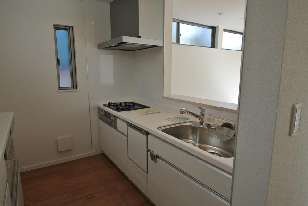 Same specifications photo (kitchen). Same specifications