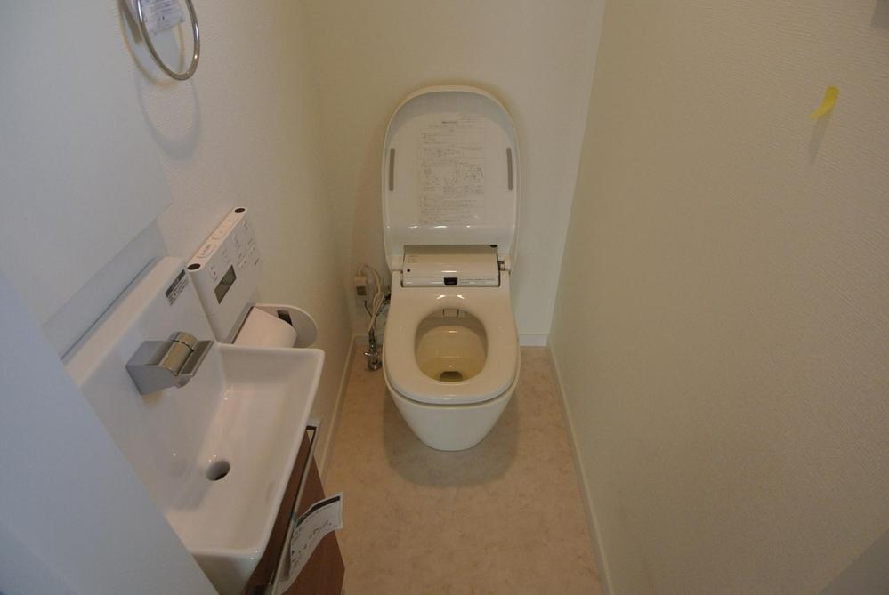 Same specifications photos (Other introspection). Same specifications