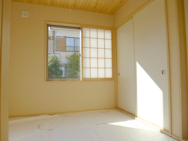 Non-living room. Japanese style room