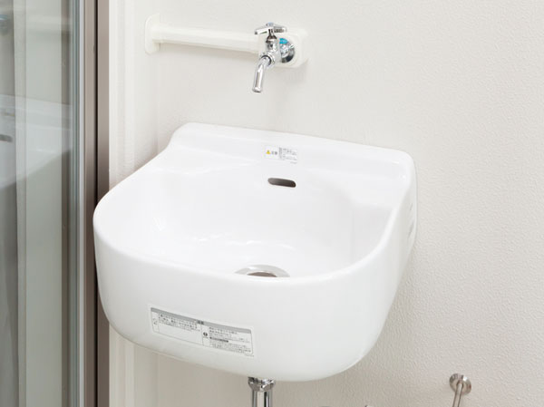 Other.  [Slop sink] Balconies, And convenient slop sink in gardening, Set up a green curtain hook.