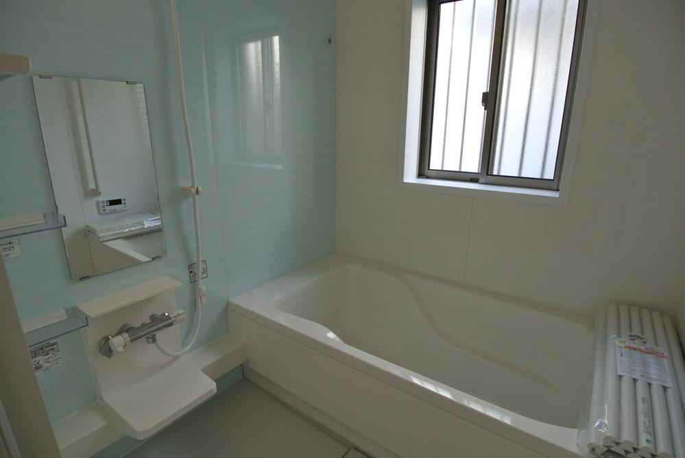 Same specifications photo (bathroom). Same specifications