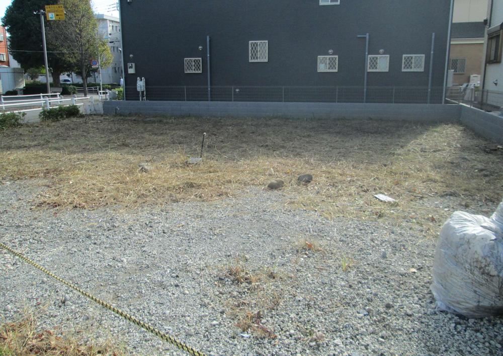 Local land photo. Local (11 May 2013) Shooting