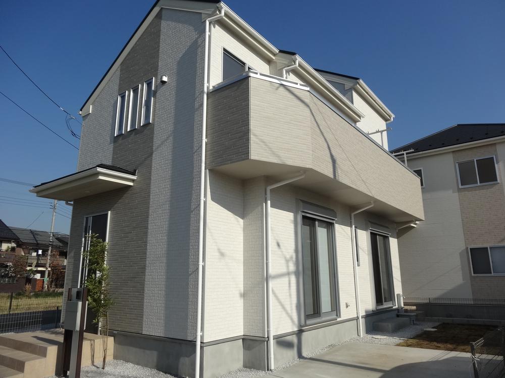 Local appearance photo. Local (12 May 2013) Shooting Is the appearance of Building 2. 