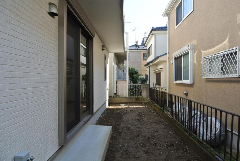 Local appearance photo. local