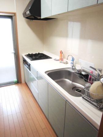 Kitchen. Convenient for ventilation or so it is also out on the balcony from the kitchen