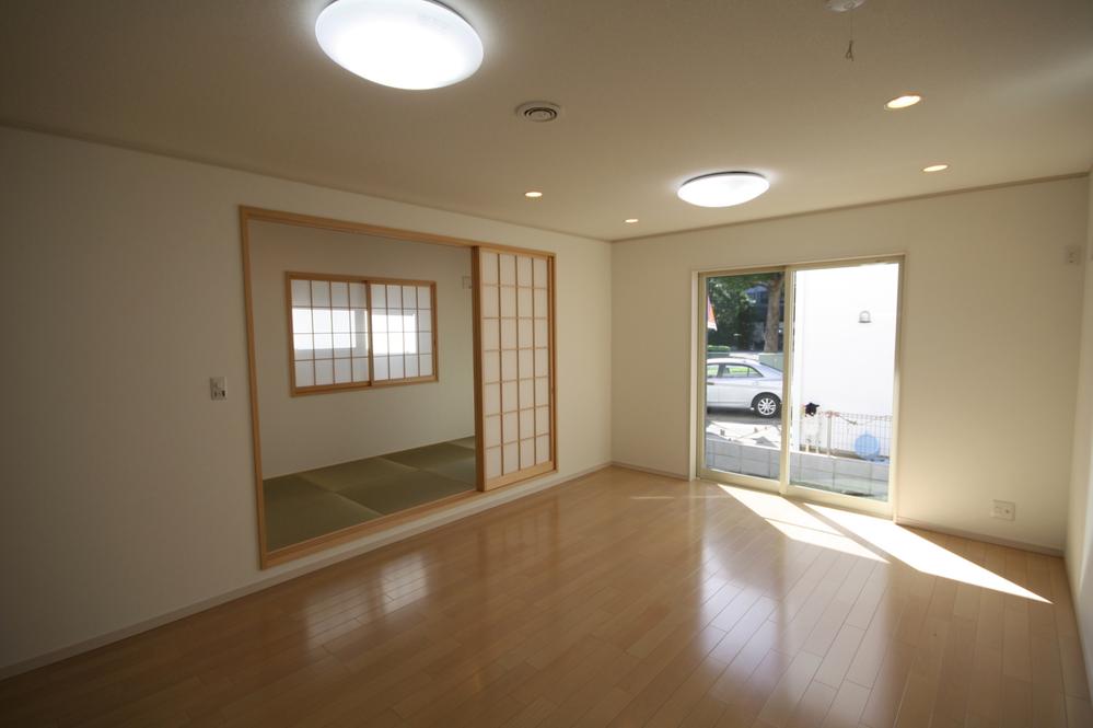 Living. Indoor (September 2013) Shooting