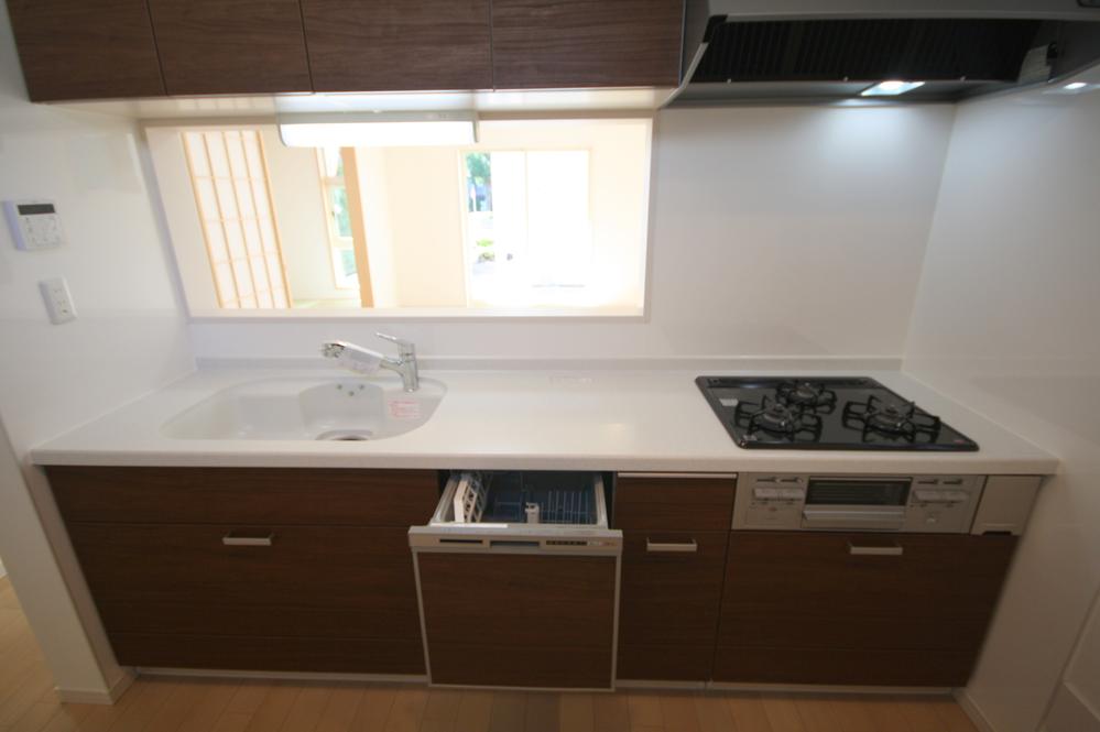 Kitchen. Indoor (September 2013) Shooting